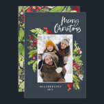 Traditionellt russinfoto i julgranen julkort<br><div class="desc">Blommigt för julfoto och helgdag för blad. Vackert vattenfärgat målat löv och modern manusext. En del av en samling.</div>