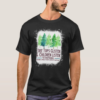 Trädtoppar Glittrar Och Barn Lyssnar På Inget Jul T Shirt