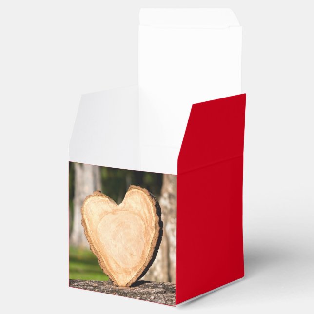 trähjärta presentaskar (Öppnad)