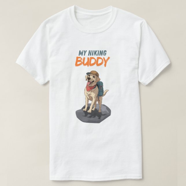 Trail Buddy – Labradoräventyr på vandring T Shirt (Design framsida)