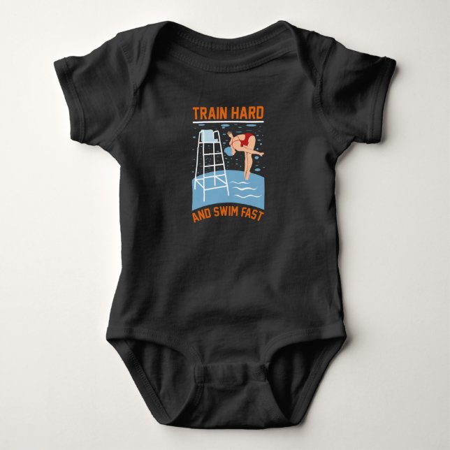 Train Hard and Swim Fast - Swimmer Design T Shirt (Framsida)