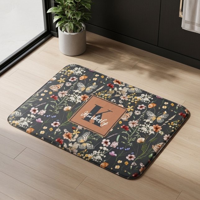 Träkolsgrå Boho Blommig Monogram Badrumsmatta (Skapare uppladdad)