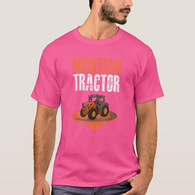 Traktor på Mars Yta för ett traktorområde Fläkt T Shirt (Framsida)