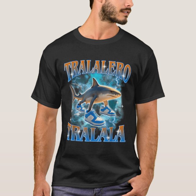 Tralalero Tralala Shark Meme Bootle T Shirt (Framsida)