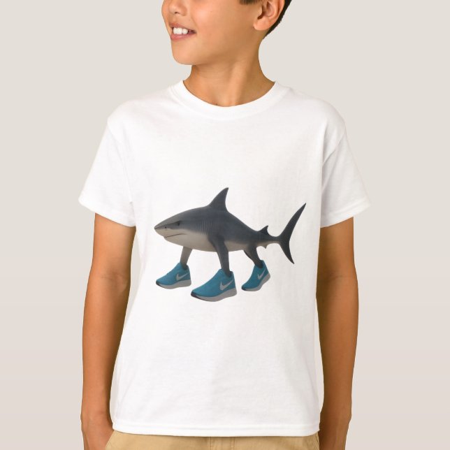 Tralalero Tralala Shark with shoes T Shirt (Framsida)