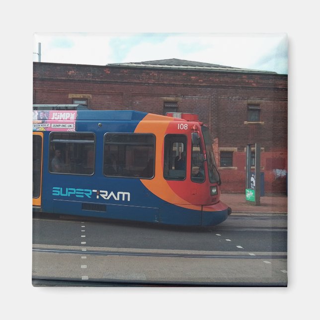 Tram, på gatan magnet (Framsidan)