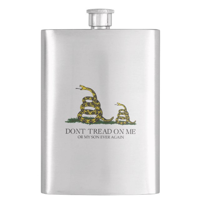 Trampa inte på mig eller min son Gadsden Flag Meme Fickplunta (Framsidan)
