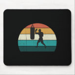Träning av Retro Boxing Boxer - Vintage Sunset Hea Musmatta<br><div class="desc">Träning av Retro Boxing Boxer - Vintage Sunset Heavy Bag</div>
