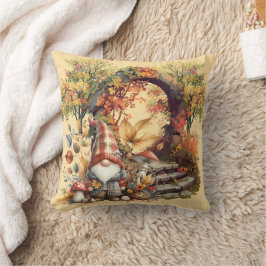 Tranquil Autumn Garden med Gnome Kudde