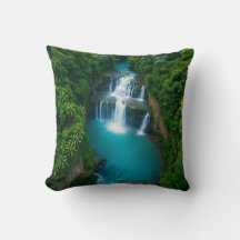 "Tranquil Falls - Naturens hug i vartenda