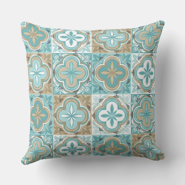 Tranquil Mint Oasis:Serene Mint Patterned Cushion Kudde (Baksida)