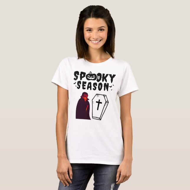 Transform Your Halloween Style with Our Spooky Vam T Shirt (Hel framsida)