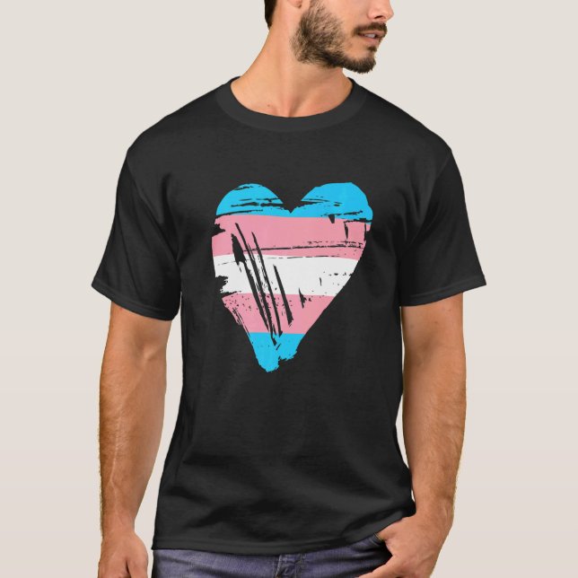 Transgender Pride Heart Flagga T Shirt (Framsida)