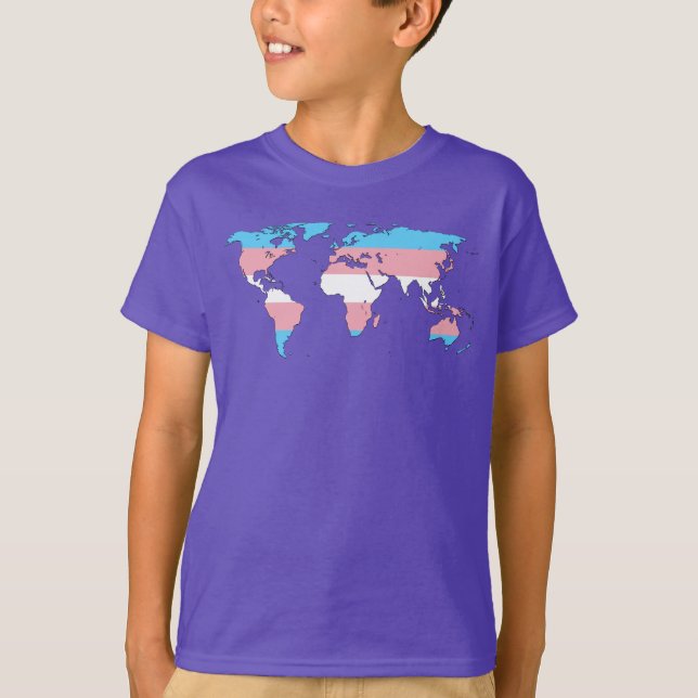 Transgender pride World map Sweatshirt T-shirt (Framsida)