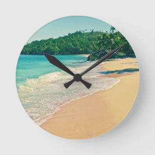 Transquil Tropical Island Beach Rund Klocka