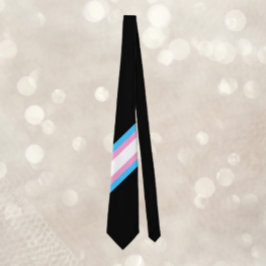 Transstolthetsdiagonal bandana: Att slå till med s Slips