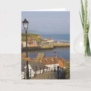 Trappor ner mot hamnen, Whitby, North Kort