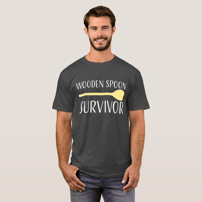 TräskedöverlevandeT-tröja T-shirt (Hel framsida)