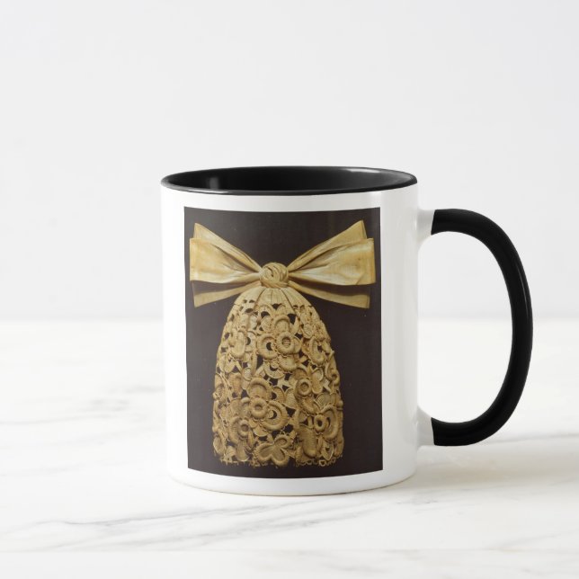 Träsnideri av en cravat mugg (Höger)