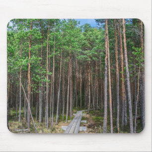 Träspår i gräs musmatta