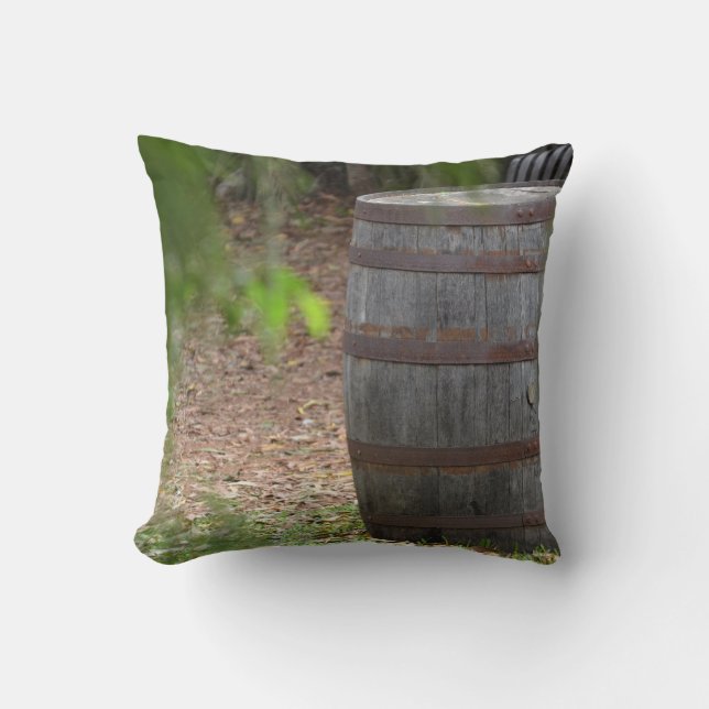 trätrumma som är höger med den lämnade gröna kudde (Framsida)