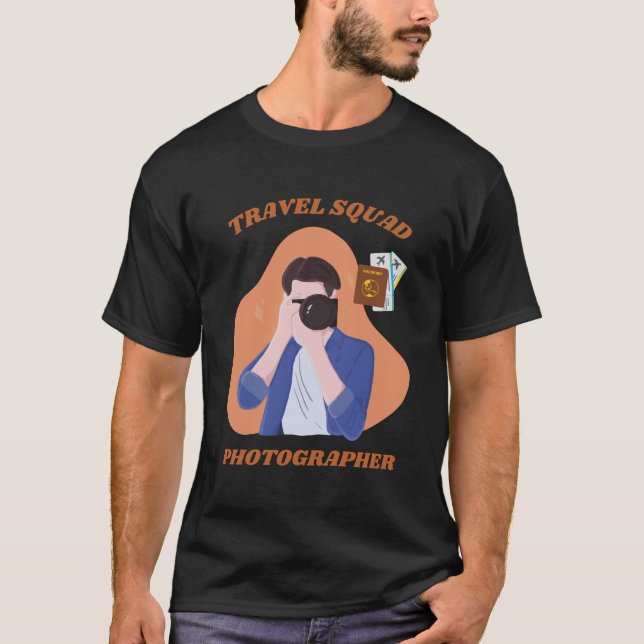 Travel Squad Photograf T Shirt (Framsida)