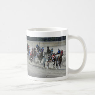 Travsport som sist rundar vändmuggen kaffemugg