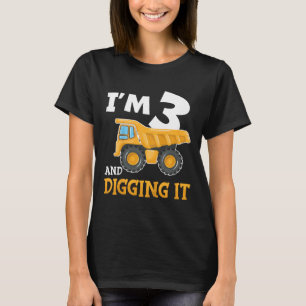 Tre 3 år, 3 år, födelsedagskonstruktion 3 år gamla t shirt