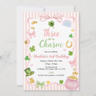 Tre är en charm tjej 3-årsdag Rosa Shamrock Inbjudningar