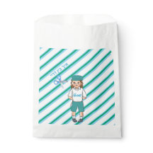 Tre år gammal grönt upp-sherin-pojk-väska