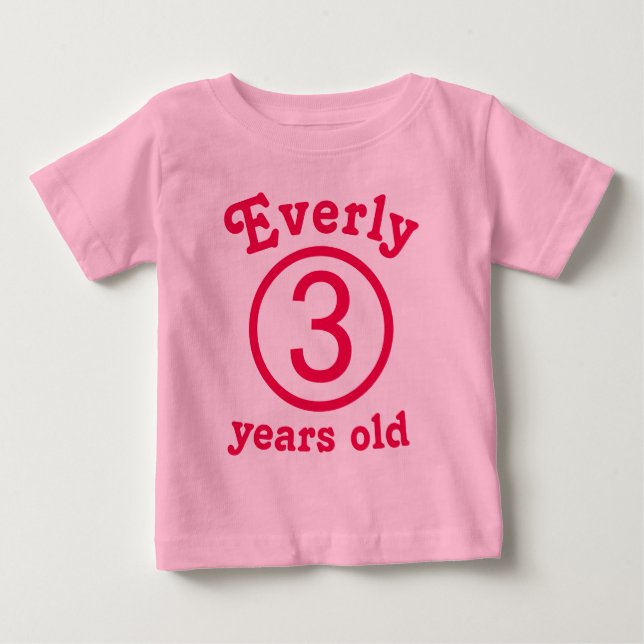 Tre år gammal personlig rosa tee shirt (Framsida)