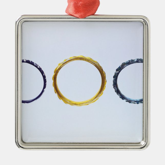 Tre armband, från Mathay-Mandeure Julgransprydnad Metall (Framsidan)