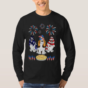 Tre Basset Hound Hundar Dance US Flagga Fireworks T Shirt