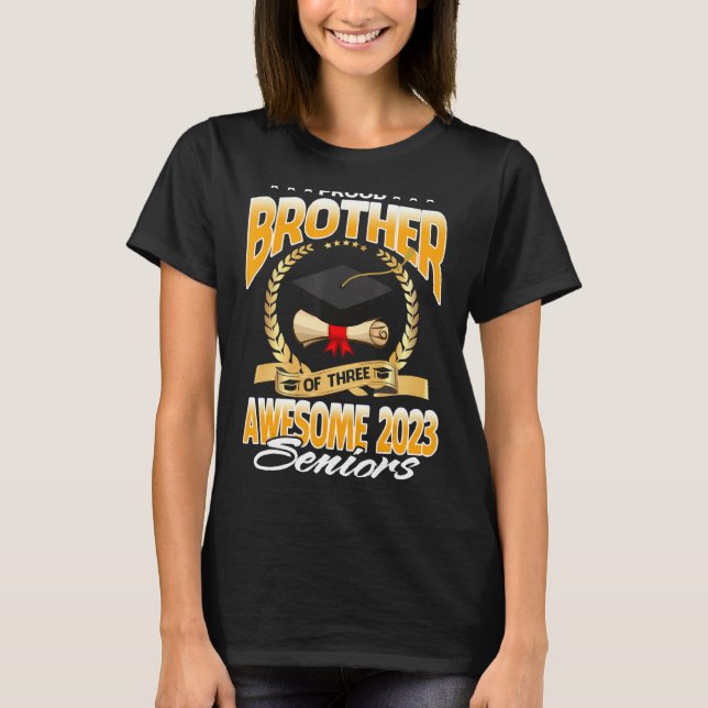 Tre chefer för Fantastisk 2023 T Shirt (Framsida)