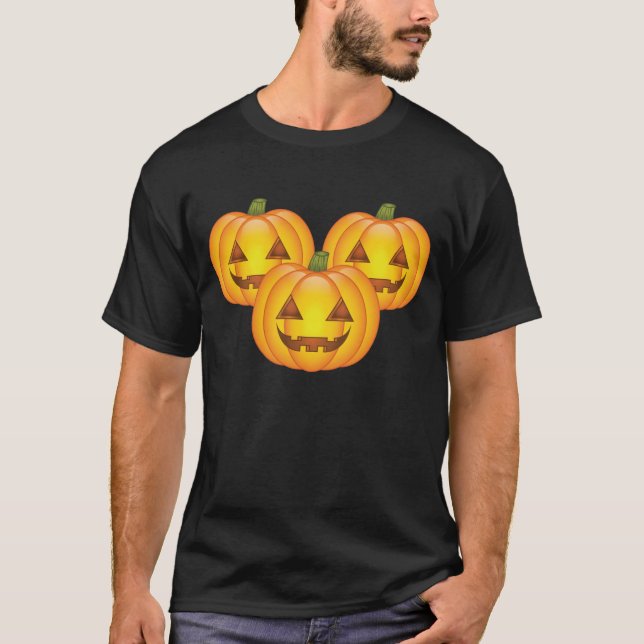 Tre Cute Halloween Jack O'Lantern Pumpkins Tee Shirt (Framsida)