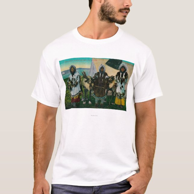 Tre eskimåskönhetar och Sled ReindeerState T-shirt (Framsida)