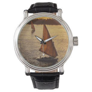 Tre falukas med syndare på Nile River på Armbandsur