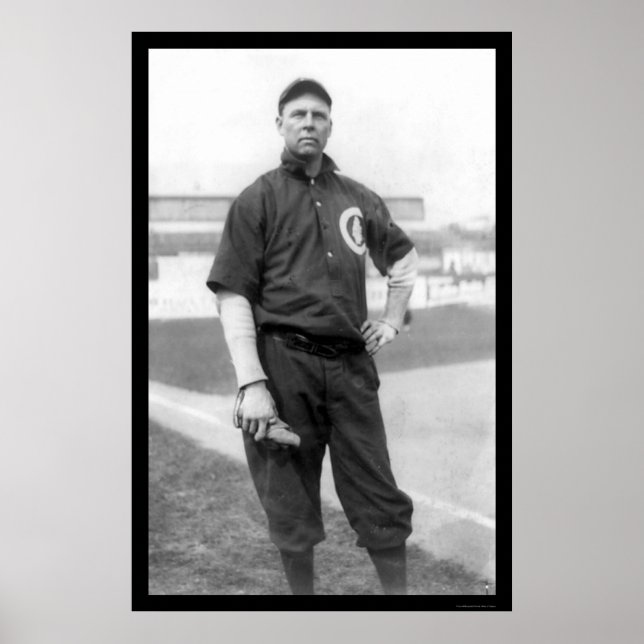 Tre Finger Brown Unge Baseball 1910 Poster (Framsidan)