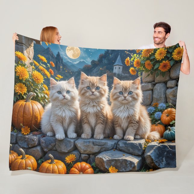 Tre fluffy Autumn Kittens med Pumpkins och Morsa Fleecefilt (På plats)