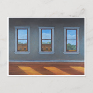 Tre fönster med inströmmande ljus vykort
