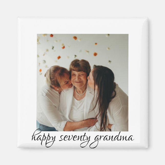 Tre generation grattis på födelsedagen-mormor magnet (Framsidan)