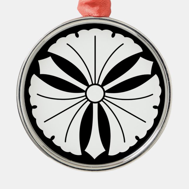 Tre ginkgo löv med svärd julgransprydnad metall (Framsidan)