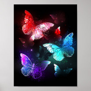 Tre Glowing Butterflies på nattbakgrund Poster
