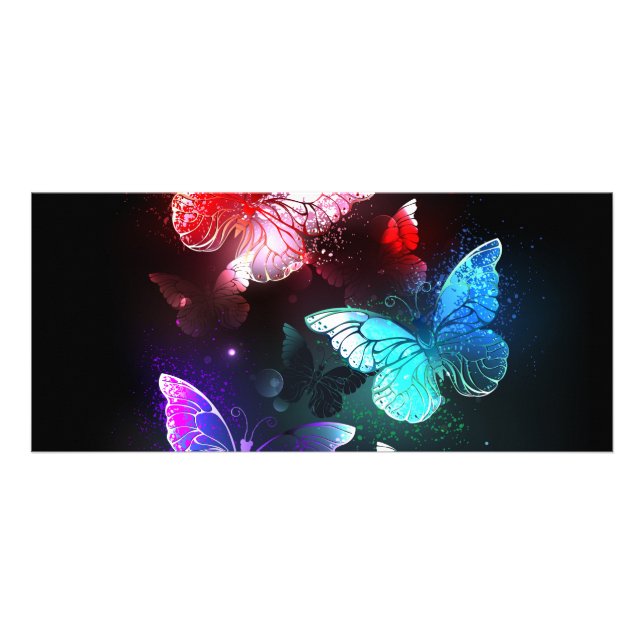Tre Glowing Butterflies på nattbakgrund Reklamkort (Framsidan)