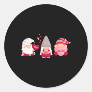 Tre Gnomes Holding He Runt Klistermärke