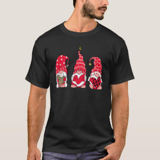 Tre Gnomes Holding Heart Leopard Lycklig Valentine T Shirt
