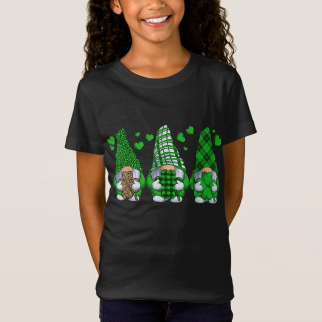 Tre Gnomes Holding Shamrock Leopard Play St Pat T Shirt (Framsida)
