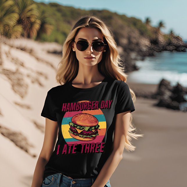 Tre Hamburgerdagsfirande T Shirt (Skapare uppladdad)