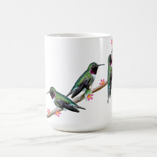 Tre Hummingbird på gren av en blomma Kaffemugg