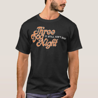 Tre Hund i nattklass T-Shirt